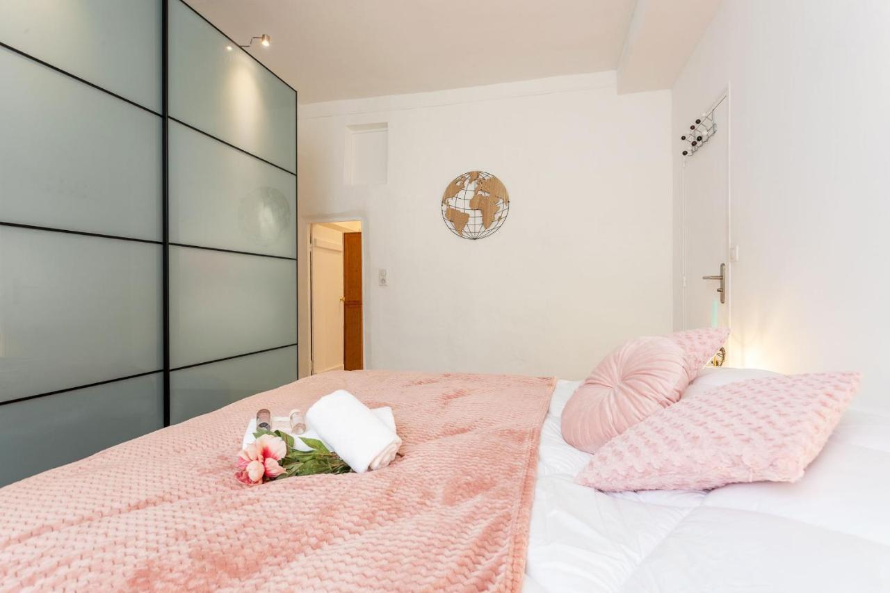 Lou Bantry Ap4349 By Riviera Holiday Homes Villefranche-sur-Mer Eksteriør billede